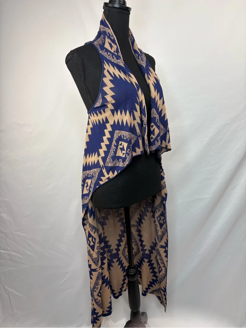 Timing Beige Sweater with Navy Aztec Design